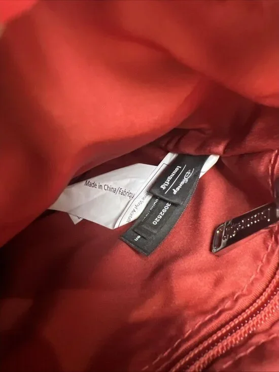 Loungefly Disney Mickey Mouse Crossbody Bag NEW WITH TAGS - Picture 11 of 13